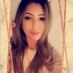 Meet your Posher, Cecy